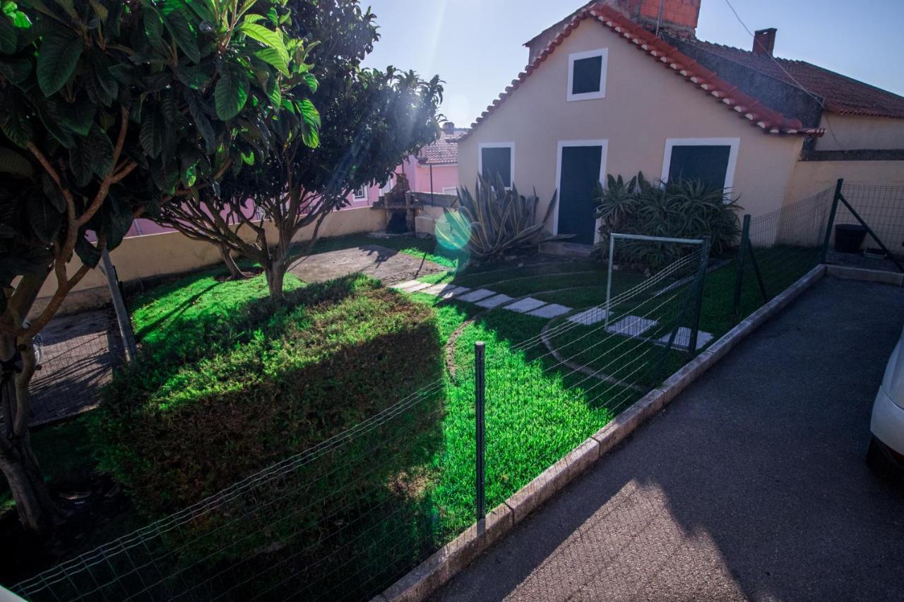 Villa 6Pax Baby Friendly Near Dino Park&Beaches Sao Bartolomeu dos Galegos e Moledo Екстер'єр фото