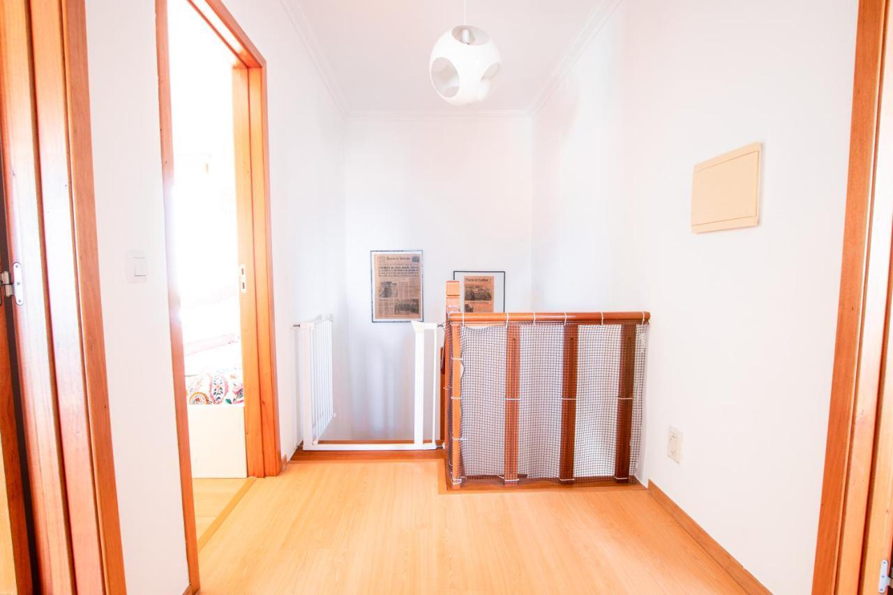 Villa 6Pax Baby Friendly Near Dino Park&Beaches Sao Bartolomeu dos Galegos e Moledo Екстер'єр фото