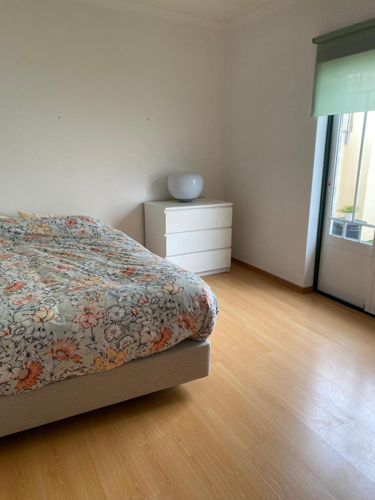 Villa 6Pax Baby Friendly Near Dino Park&Beaches Sao Bartolomeu dos Galegos e Moledo Екстер'єр фото